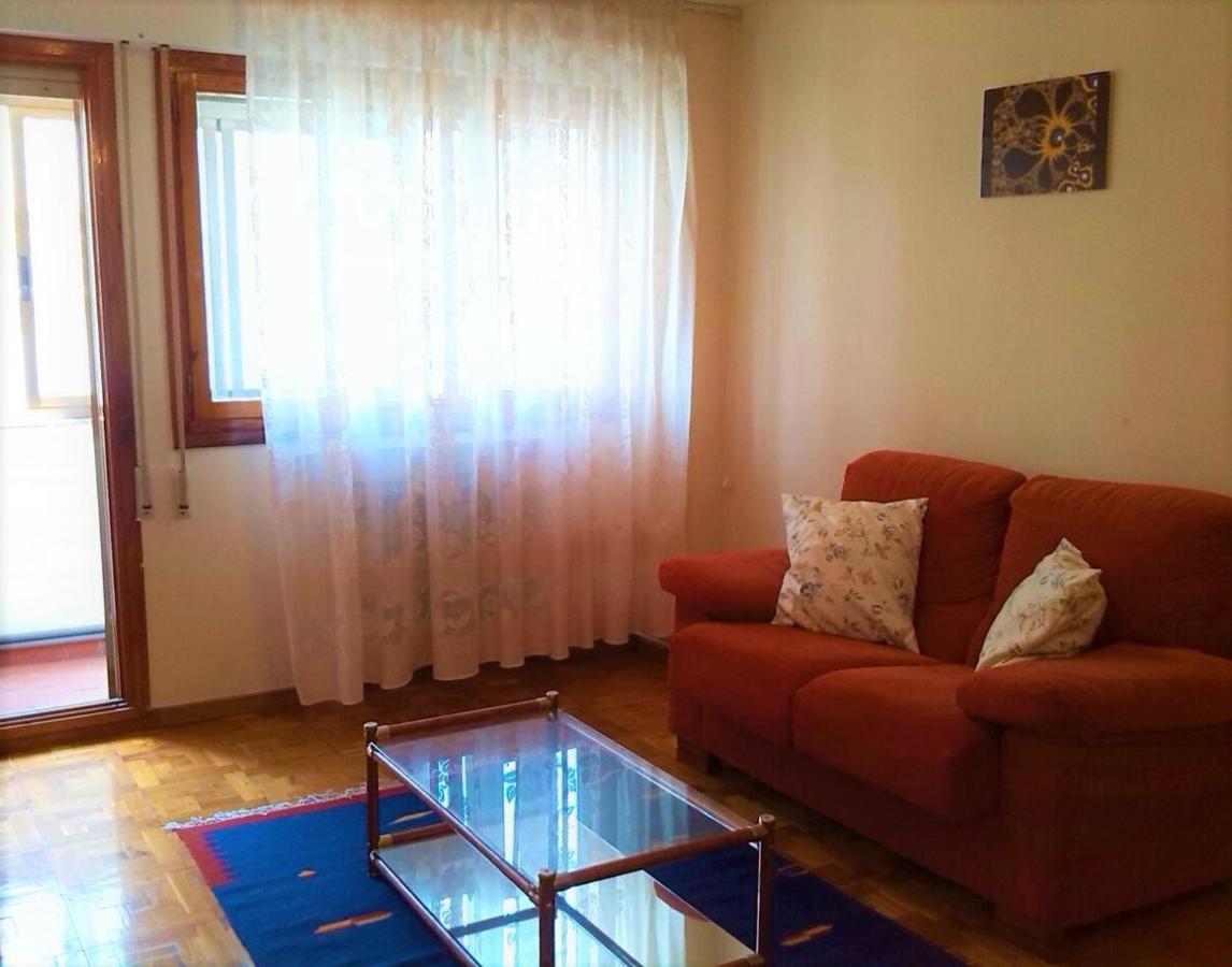 Piso Iris Ribadeo Apartment Bagian luar foto